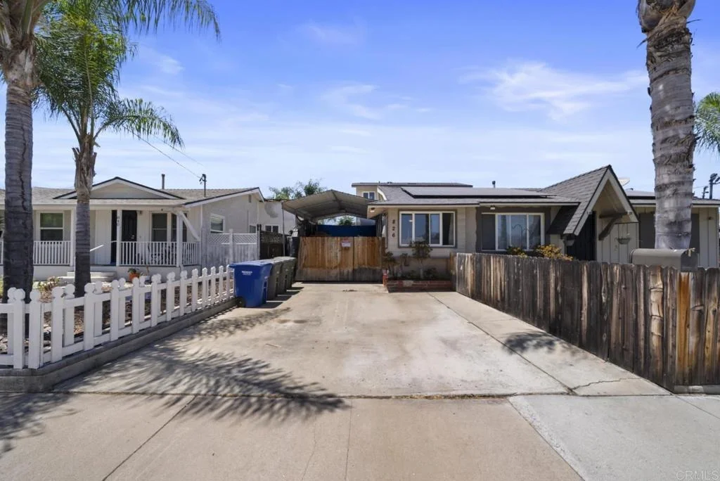 Photo of 826 Ellen Lane
