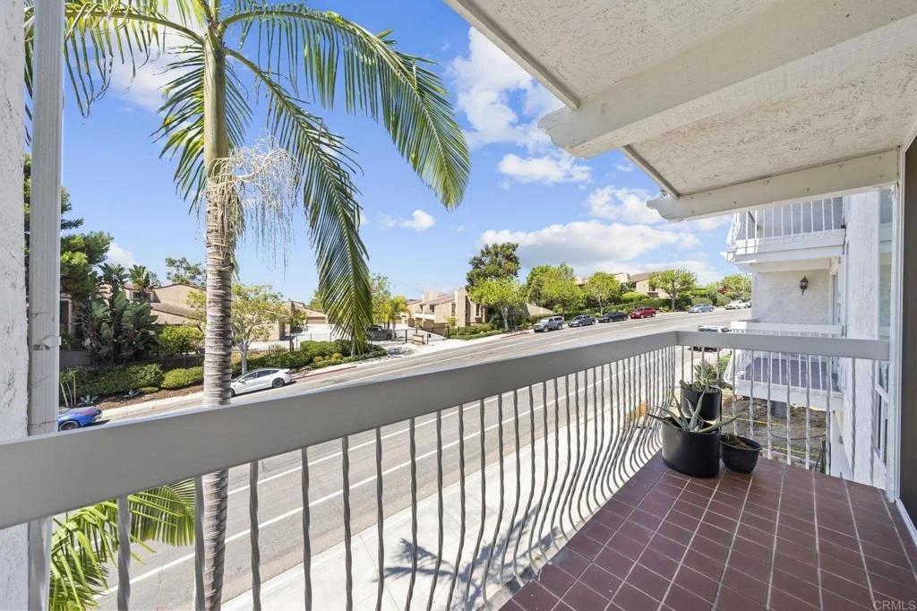 Photo of Unit 18 at 2335 Caringa Way