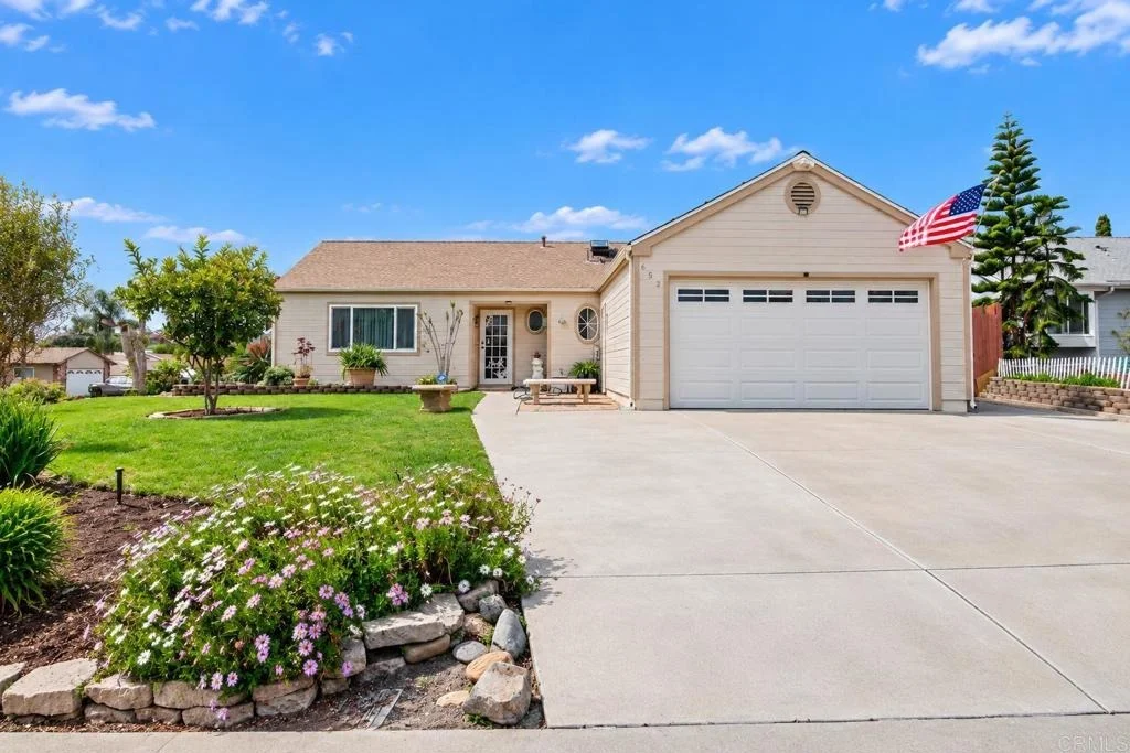 Photo of 652 Irene Road