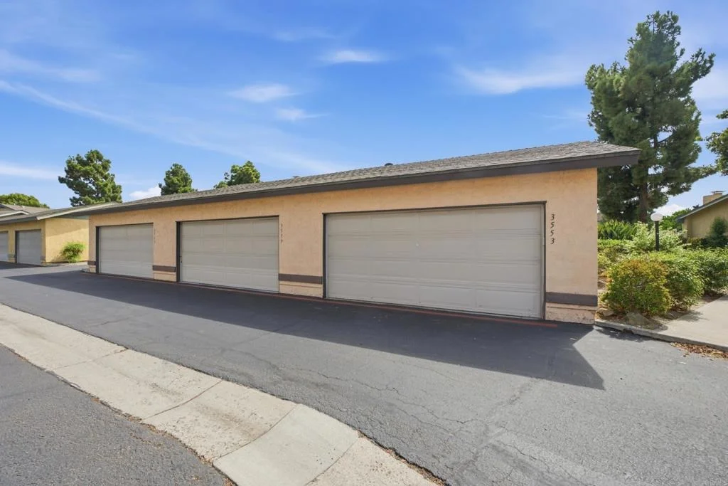 Photo of 3553 Coconut Way