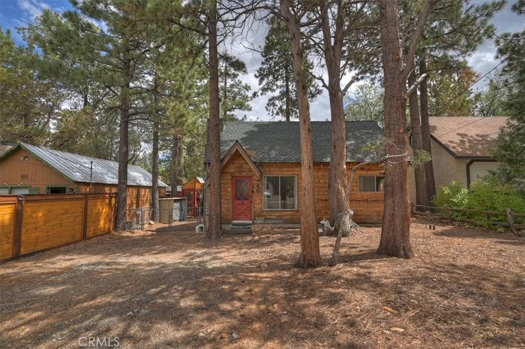 Photo of 313 Leonard