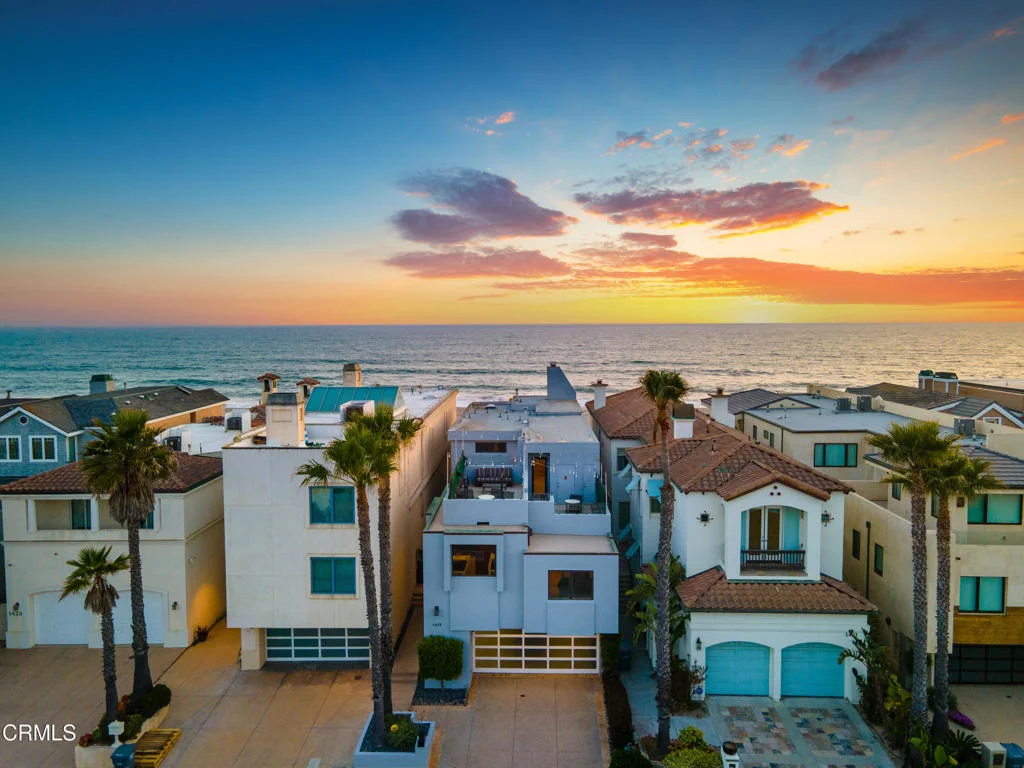 Photo of 1417 Marine Way