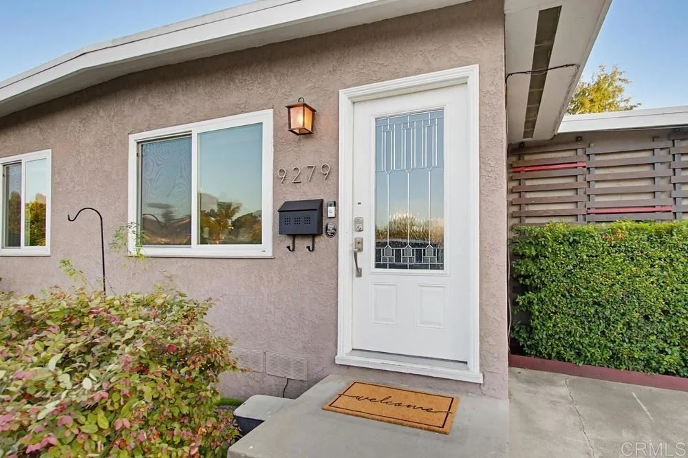 Photo of 9279 Manor Drive