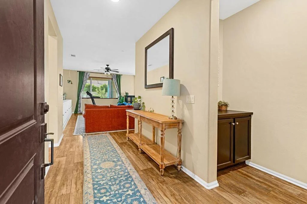 Photo of 82813 Longfellow Court