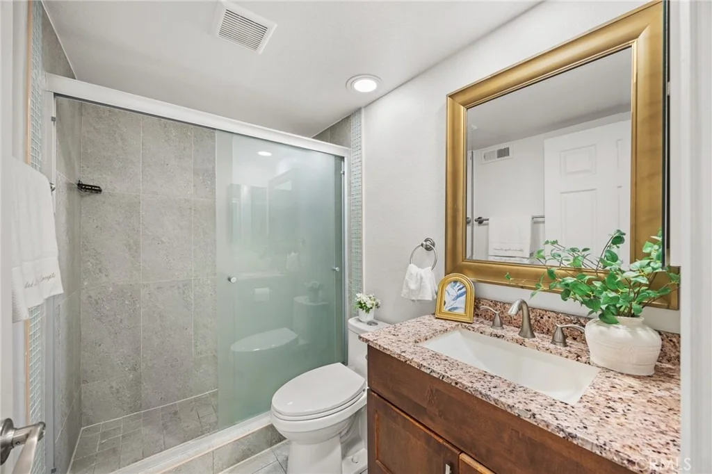 Photo of 19 Tiara