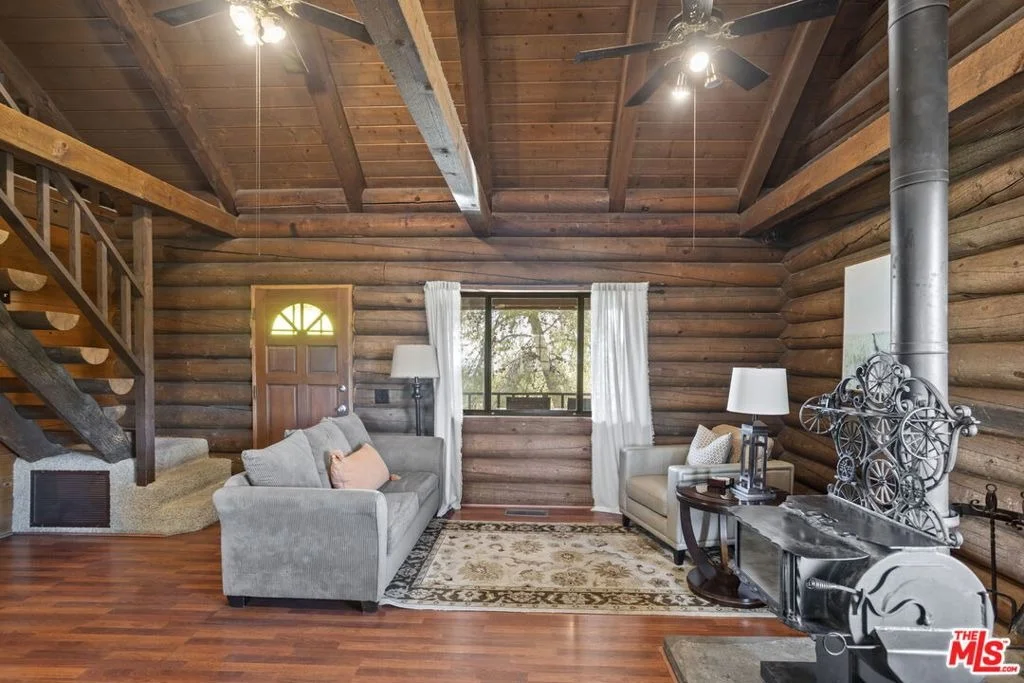 Photo of 36880 E Benton Road