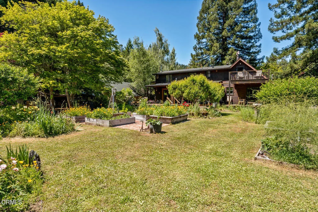 Photo of 31501 Comptche Ukiah Road