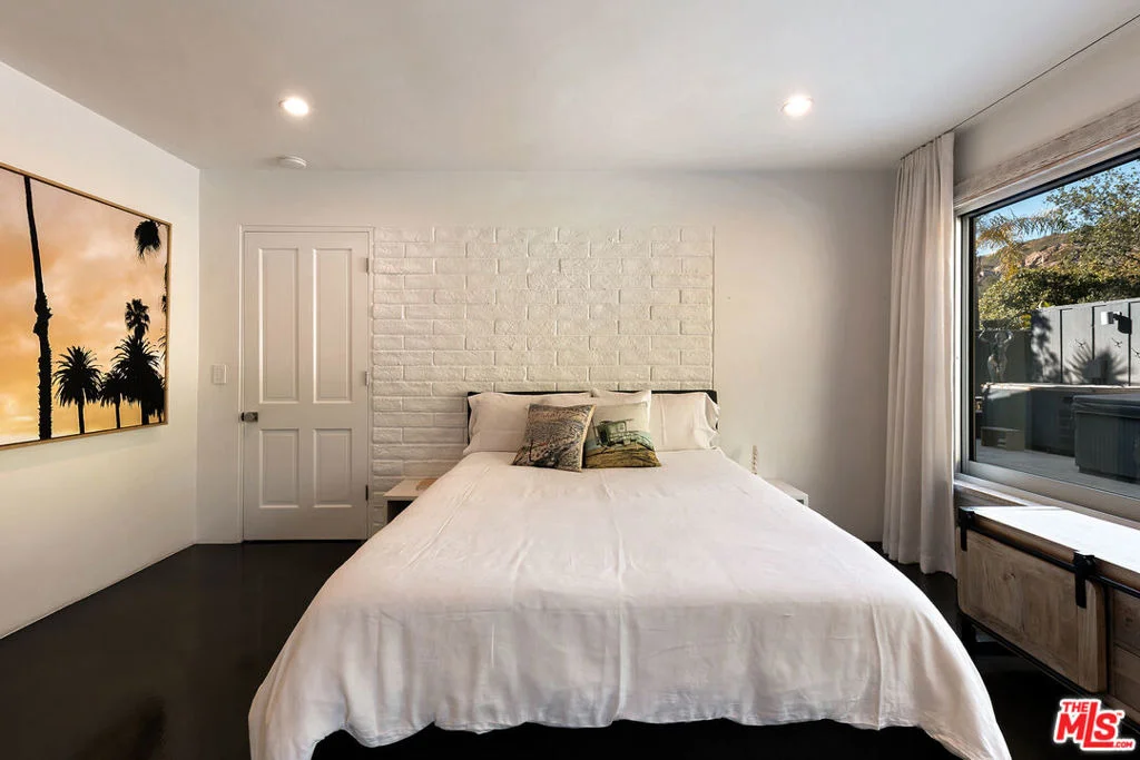 Photo of 12460 Yellow Hill Road