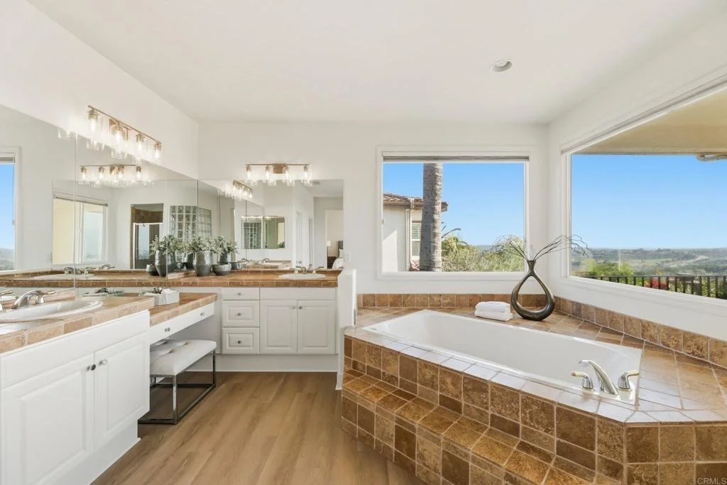 Photo of 6223 Paseo Colina