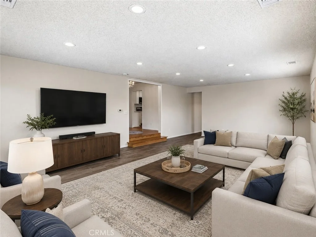 Photo of 4593 Gardena