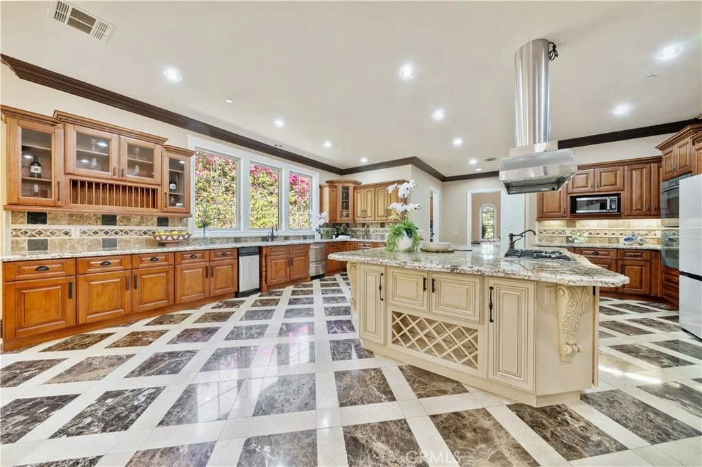 Photo of 1539 Rodeo
