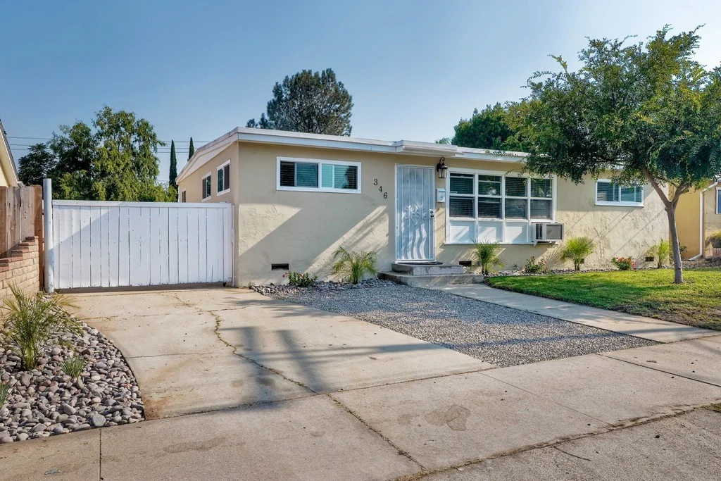 Photo of 346 Patricia Ln