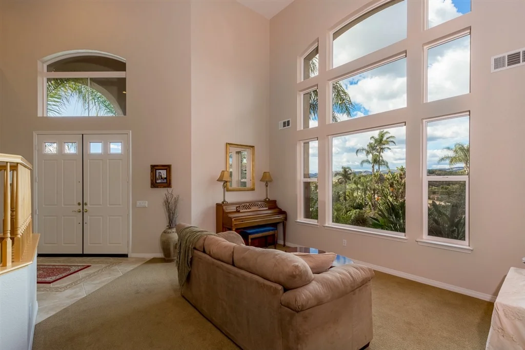 Photo of 941 Bellagio Road