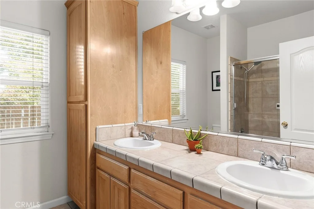 Photo of 15 Marlin Court