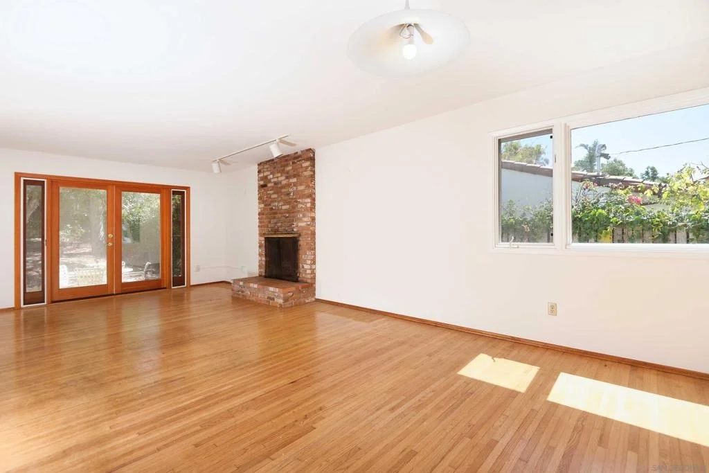 Photo of 6381 Castejon