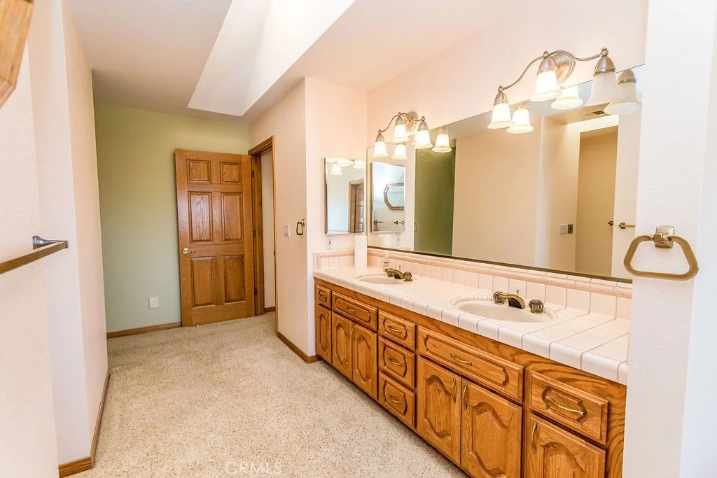 Photo of 42110 San Jose