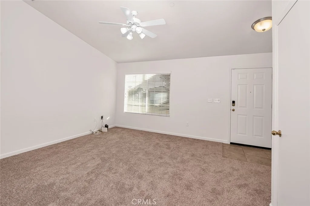 Photo of 2835 N Drake