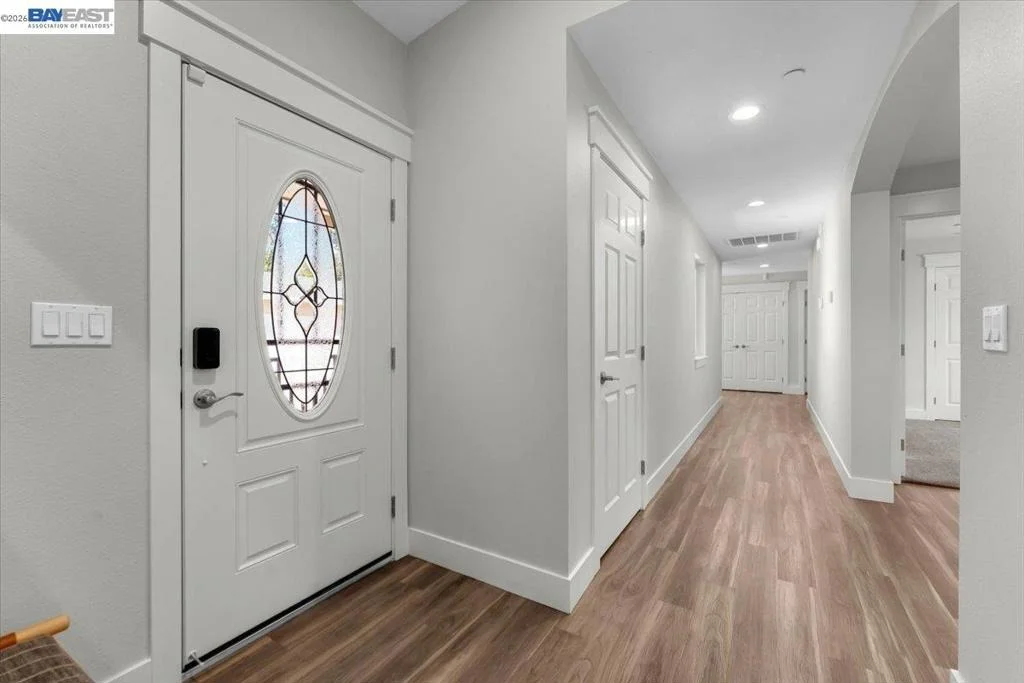 Photo of 2584 Reservoir Ln