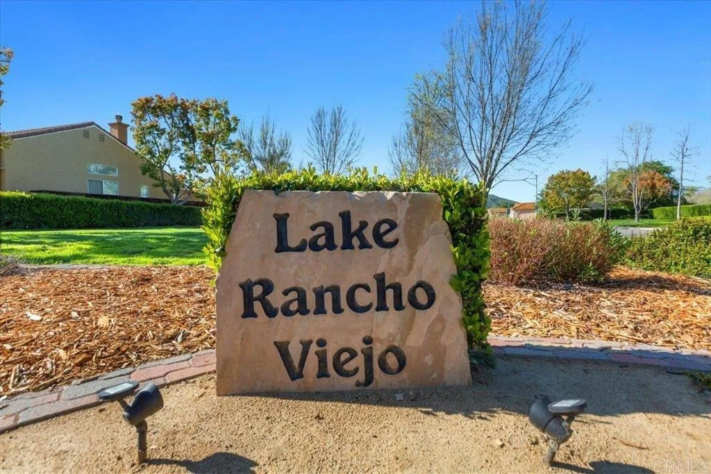Photo of 4972 Lake Shore Court