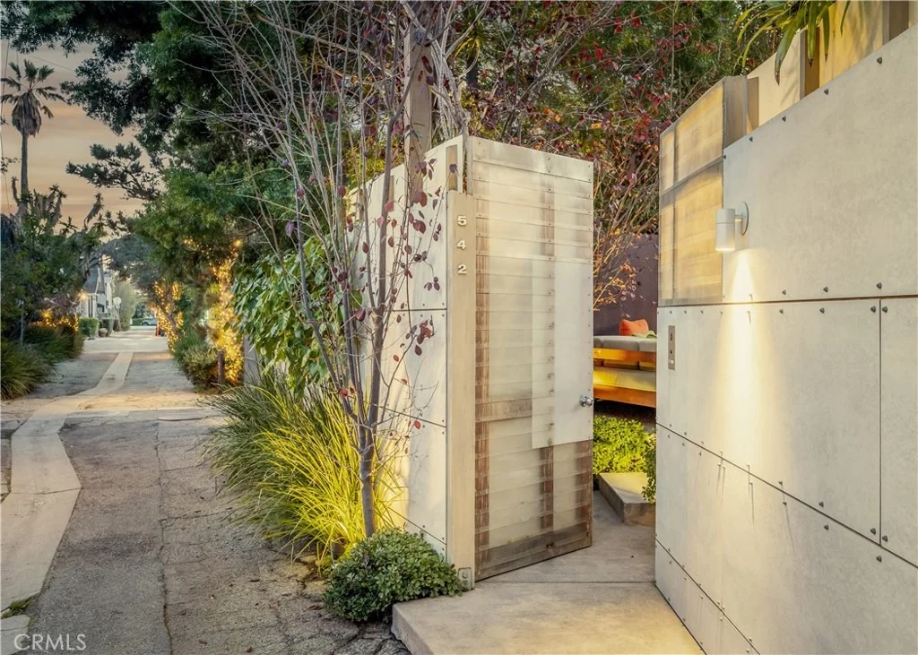 Photo of 542 Altair Place