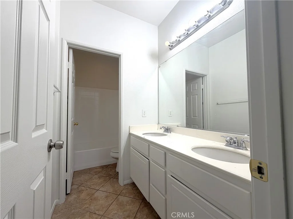 Photo of 854 Caden Place