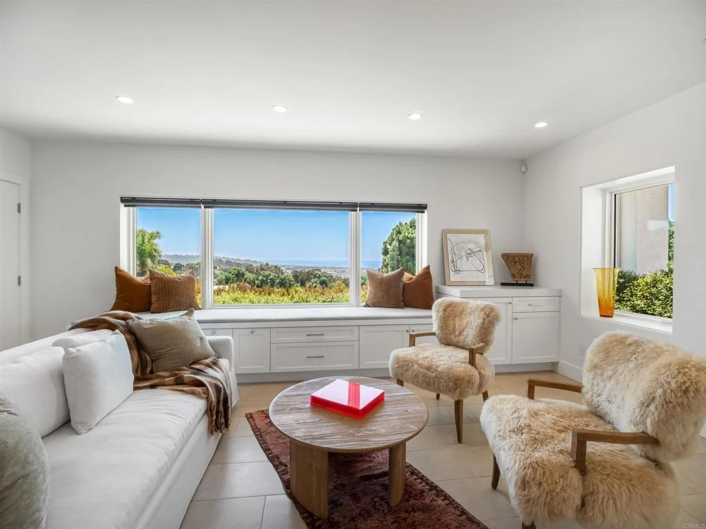 Photo of 1110 Solana Drive