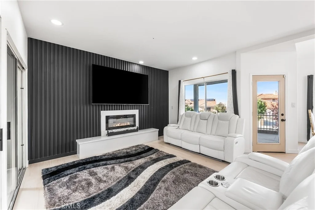 Photo of 6710 Sycamore