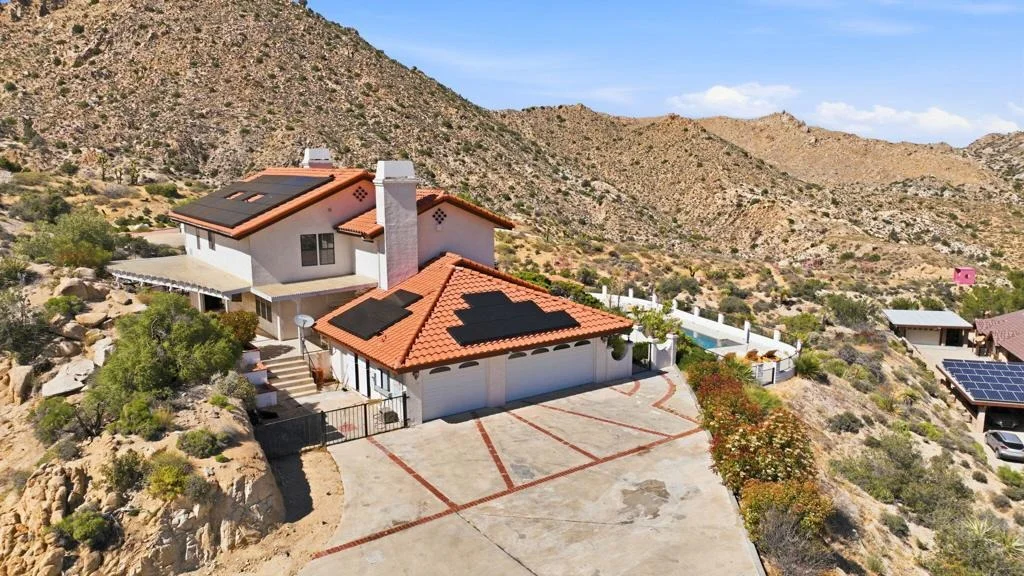 Photo of 53806 Ridge Road