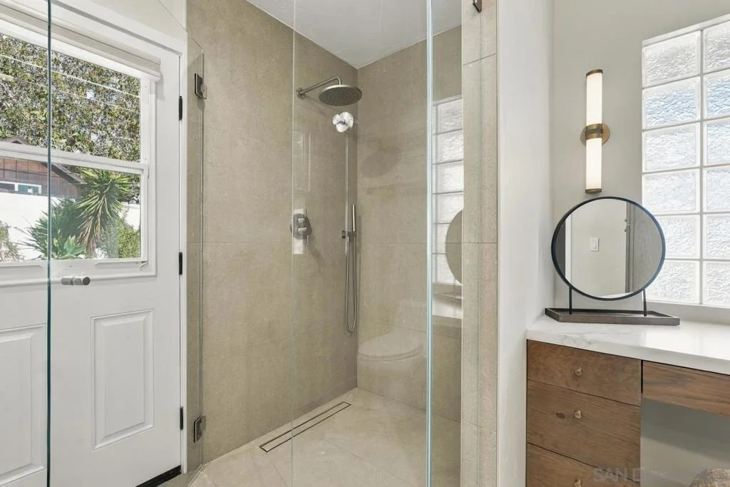 Photo of 1480 Primrose