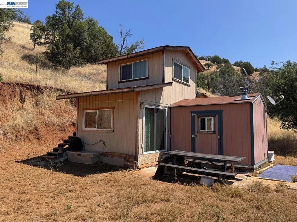 Photo of 21810 Mines Rd.
