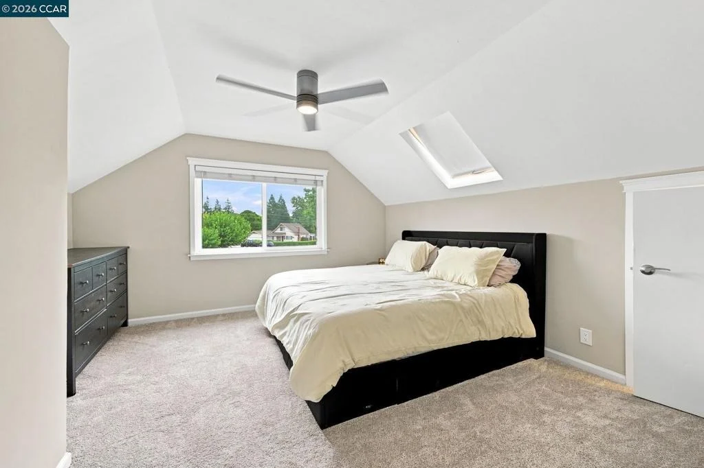 Photo of 4074 Hamlet Ct
