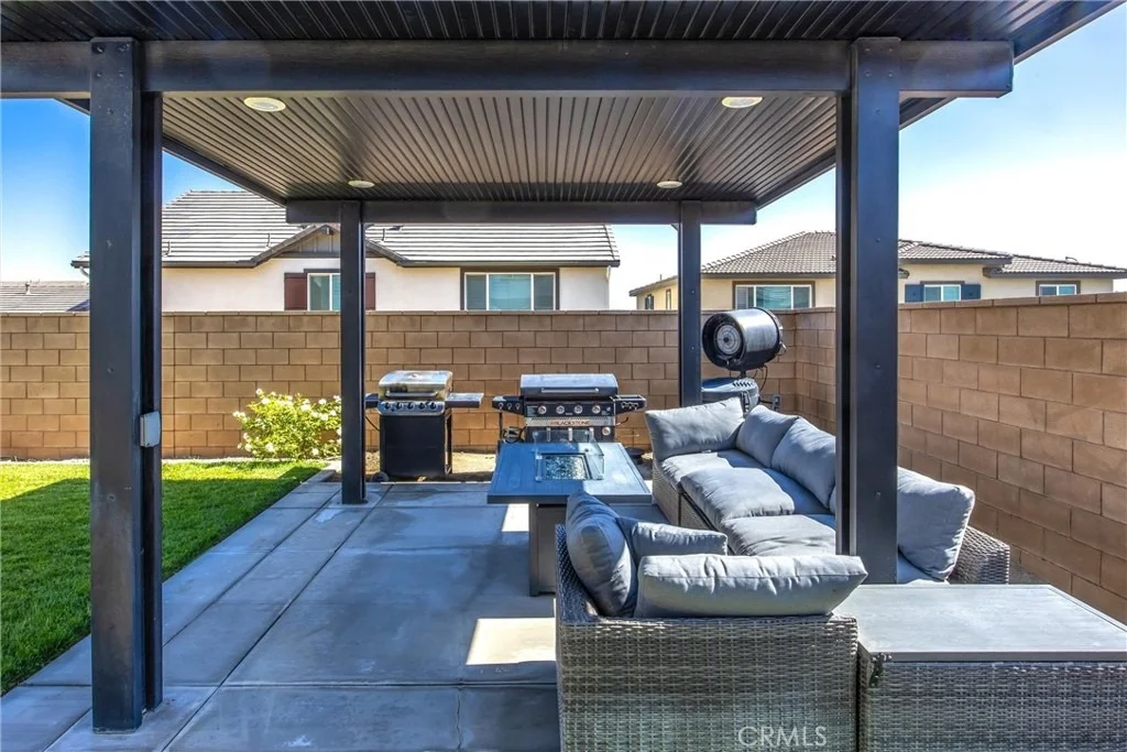 Photo of 16723 Yarrow Lane