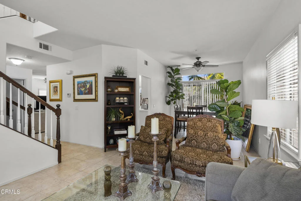 Photo of 1522 Carnation Avenue