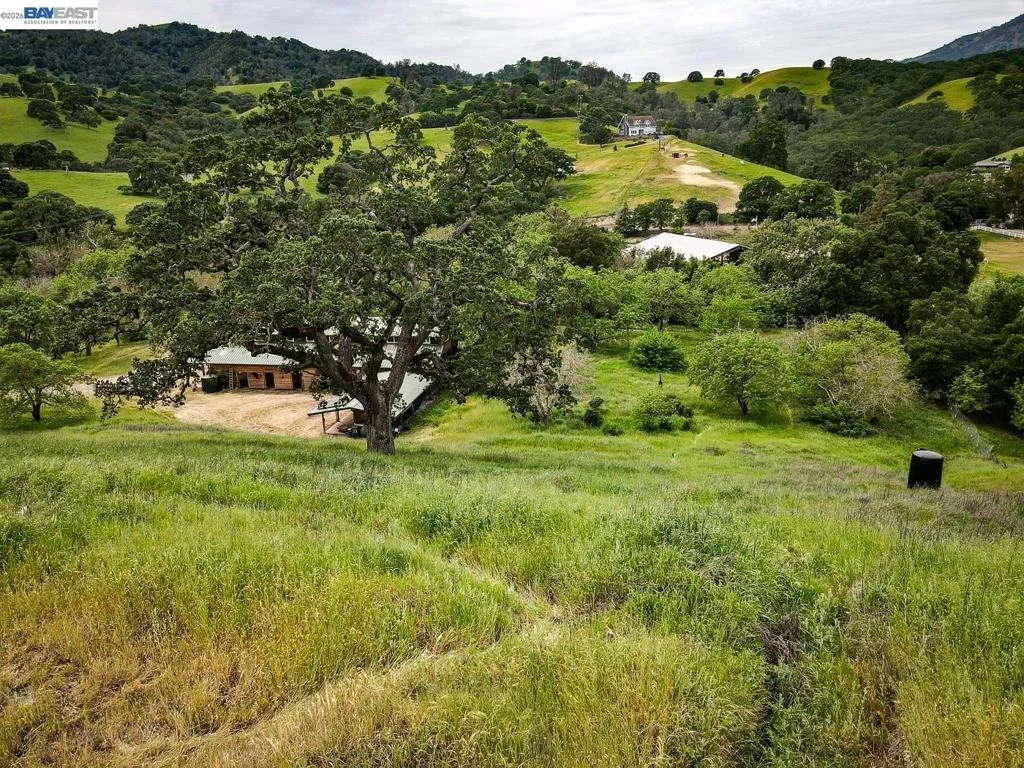 Photo of 6115 Morgan Territory Rd