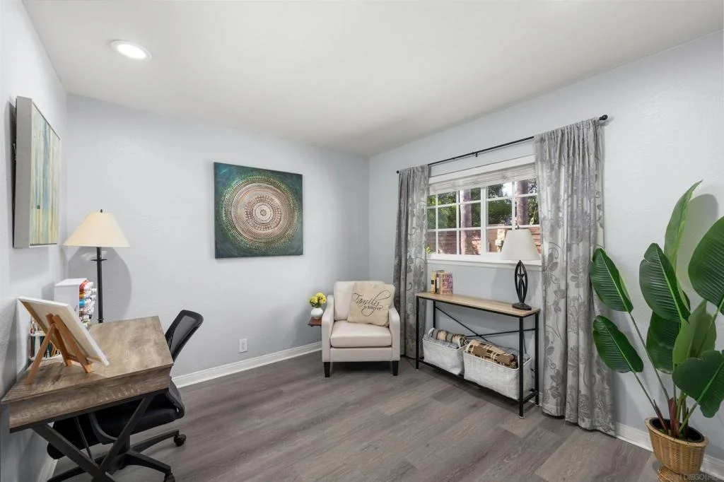 Photo of 3037 Camarillo Ave.