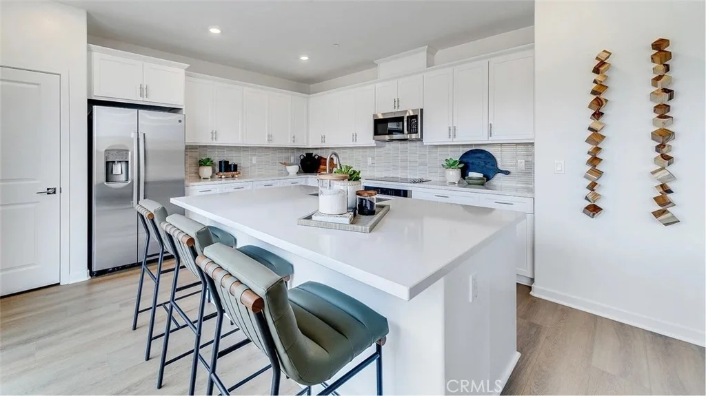 Photo of 3250 Floral Paseo