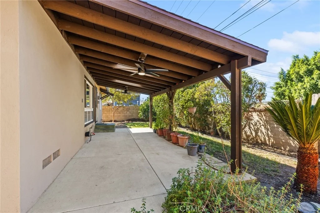 Photo of 5835 Tower Road