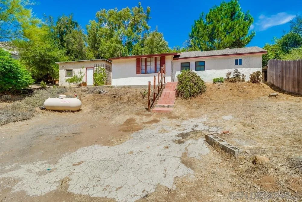 Photo of 209 Frances Dr