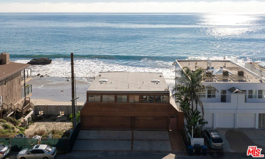 Photo of 25266 Malibu Road