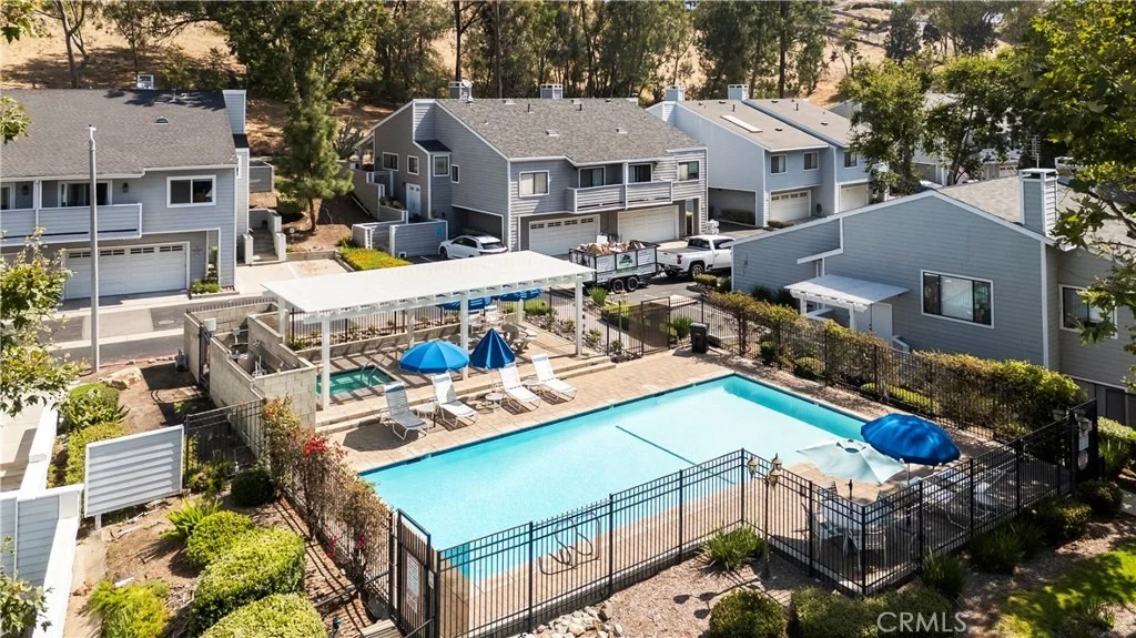 Photo of 522 Walker Road