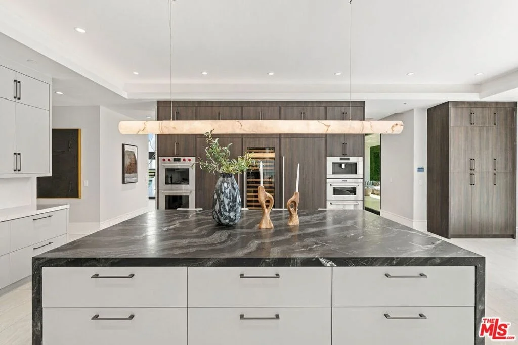 Photo of 509 N Elm Drive