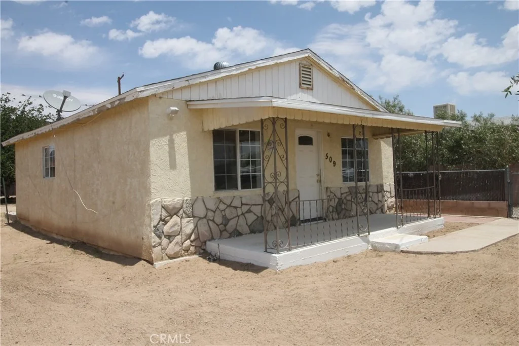 Photo of 509 E Williams Street