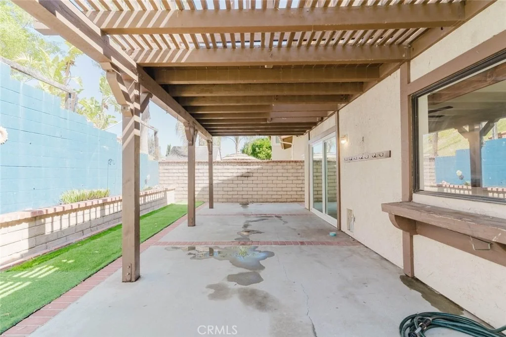 Photo of 1063 Corbett Lane