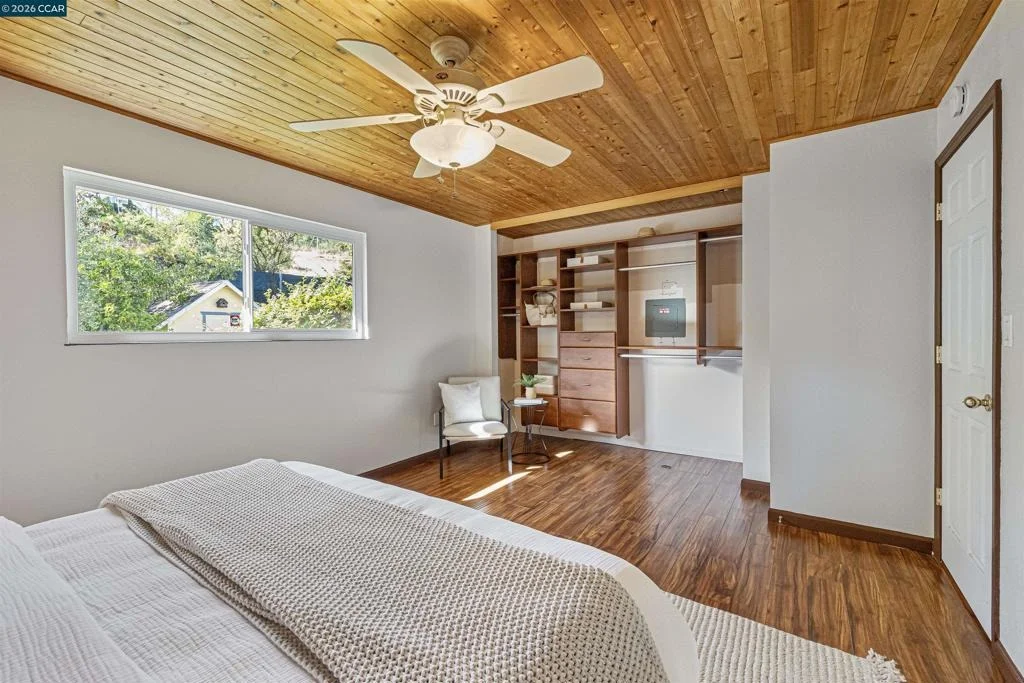 Photo of 912 Marie Ave