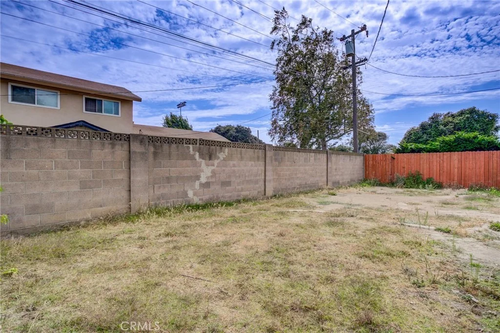 Photo of 606 W Albert Street