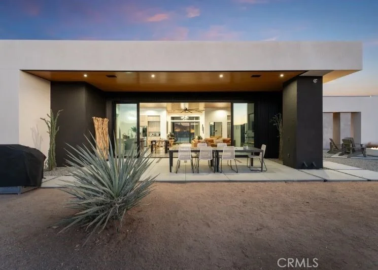 Photo of 8175 Fox Trail