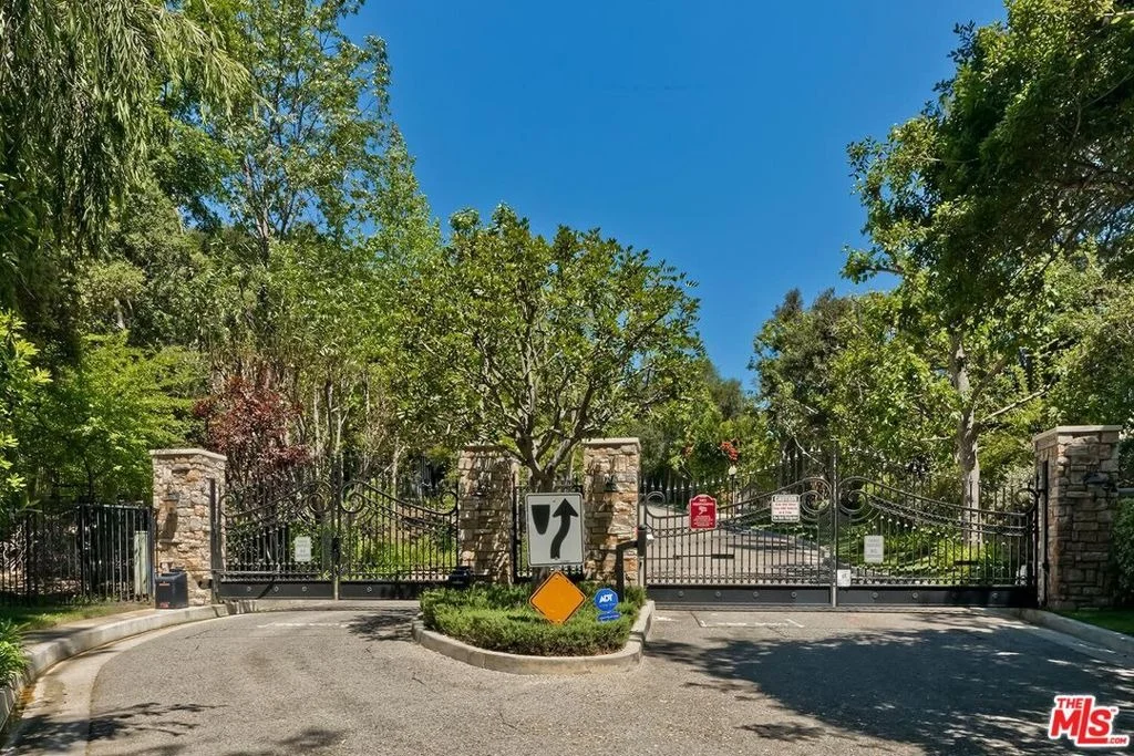 Photo of 11971 Lockridge Road