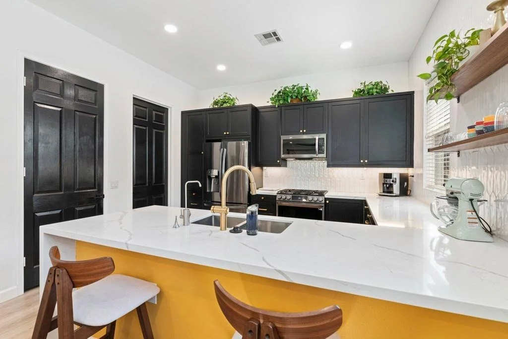 Photo of 4836 Rolling Hills Avenue