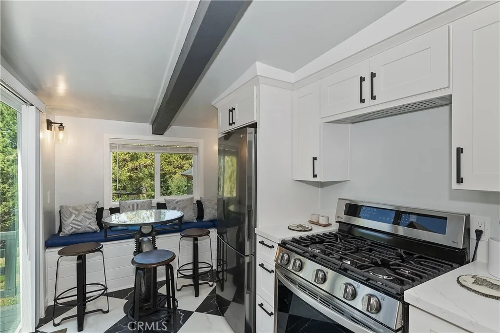 Photo of 580 Lucerne Drive