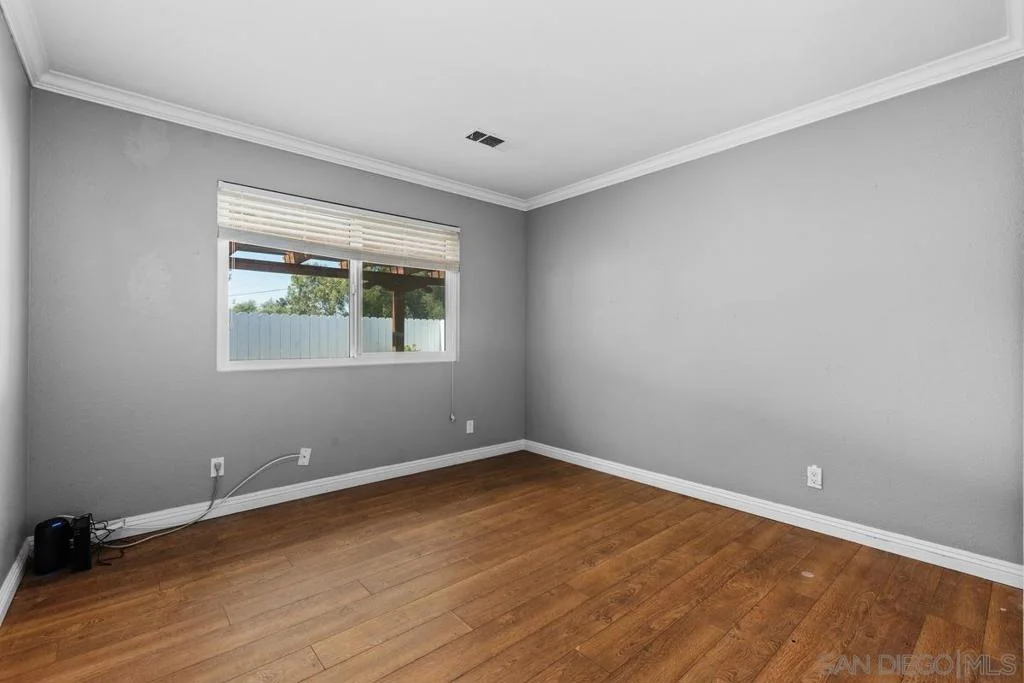Photo of 3562 S Mission Road